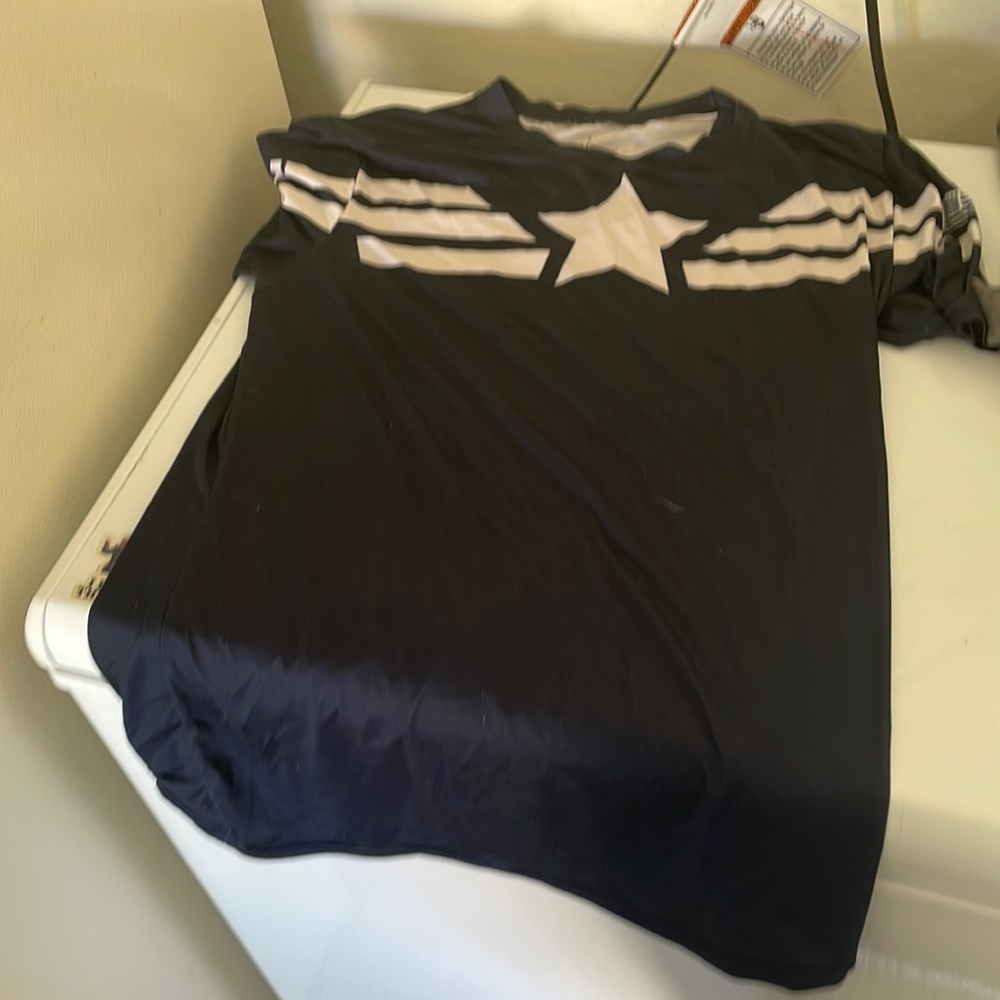 Darkish navy blue star striped t shirt